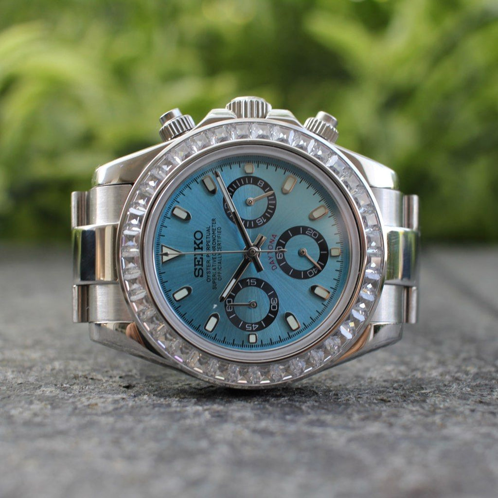 "Frost Royale" — Ice Blue Daytona Diamond Bezel Seiko Mod