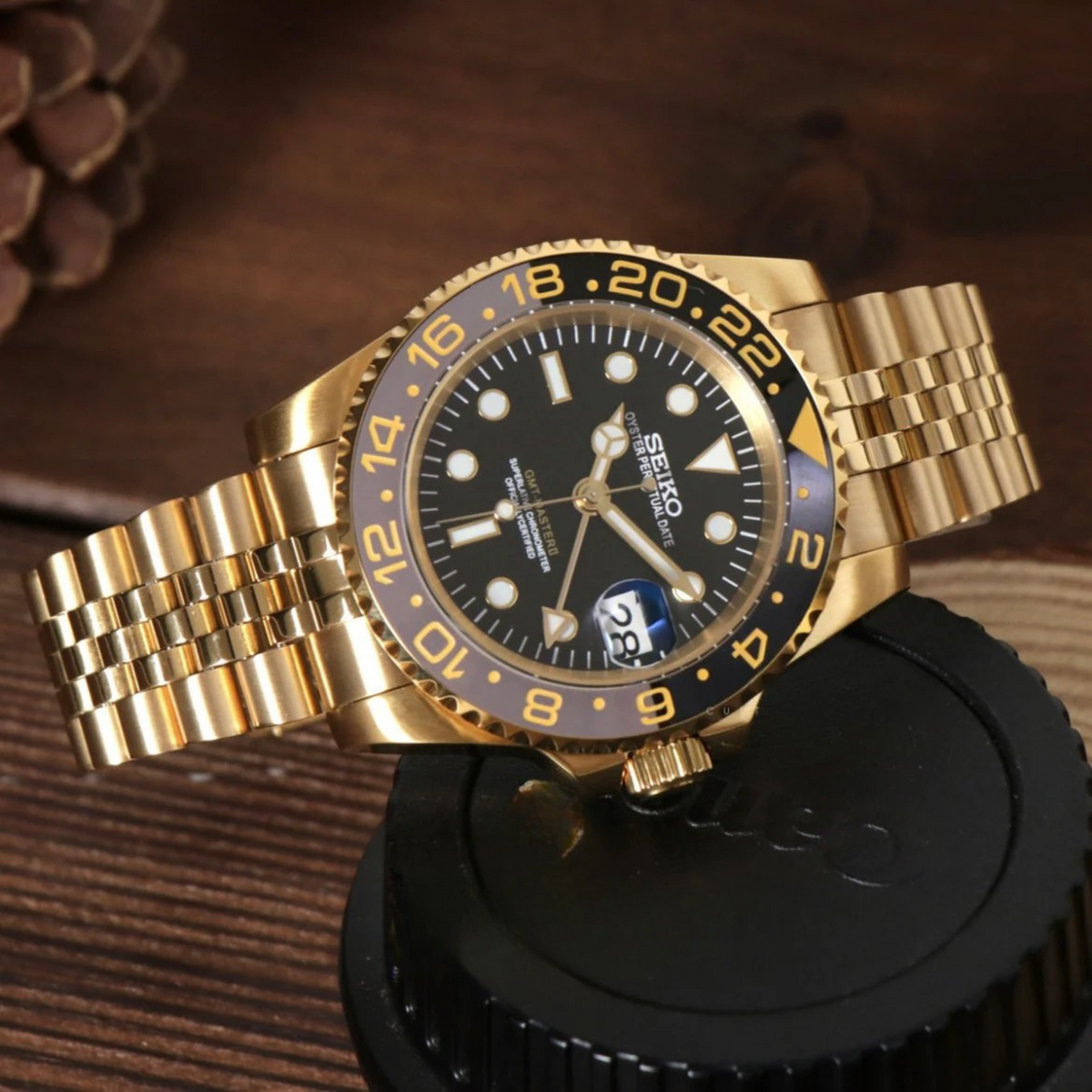 Seiko Custom Mod GMT Master II Goldtone Black Dial - NH34 Automatic Diver