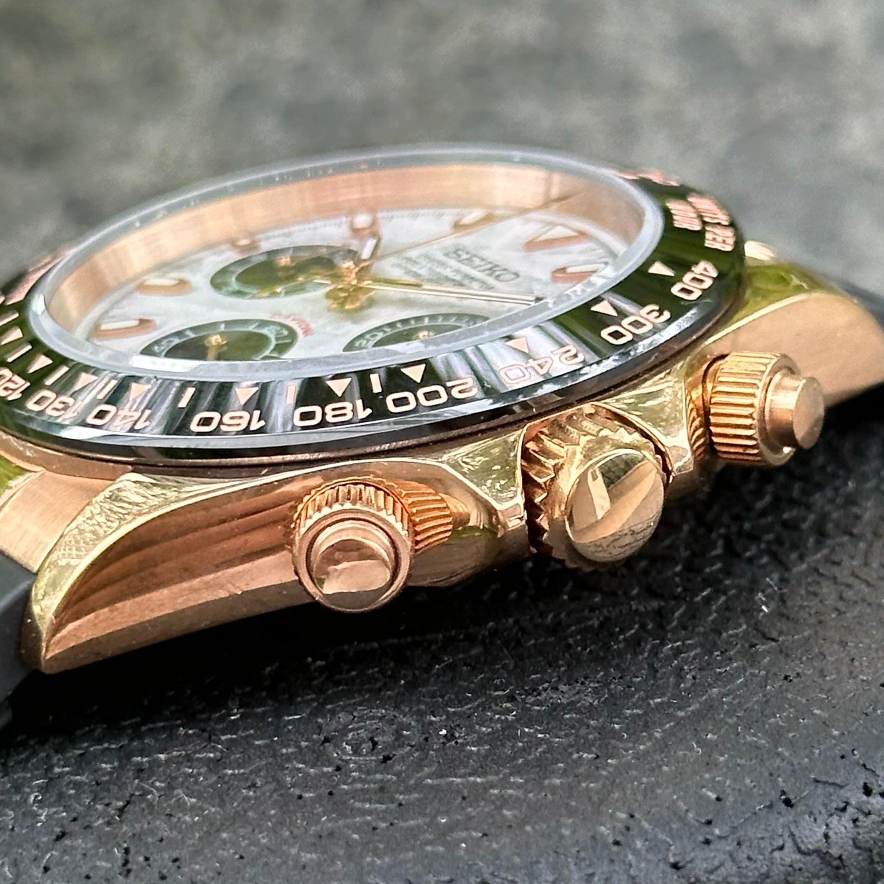 Seiko Daytona-Style VK63 Meteorite Dial Rose Gold Mod on Rubber