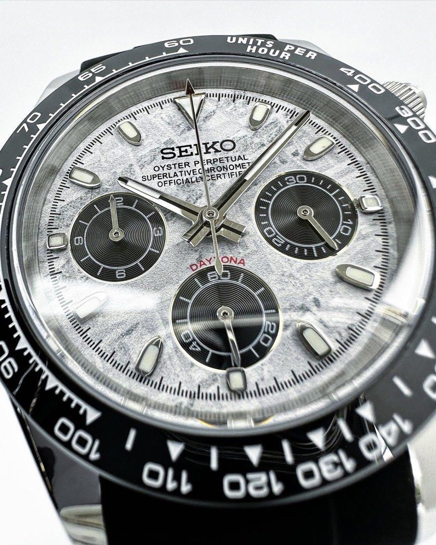 Seiko Custom Daytona Oyster Mod - White Meteorite Dial, Black Ceramic Bezel, Rubber Strap